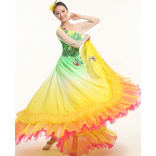  Hmong  flamenco rainbow Sequined Pavaner Costume  Peacock Dance Big Expansion Skirt Modern Classical Performance Wear dresses